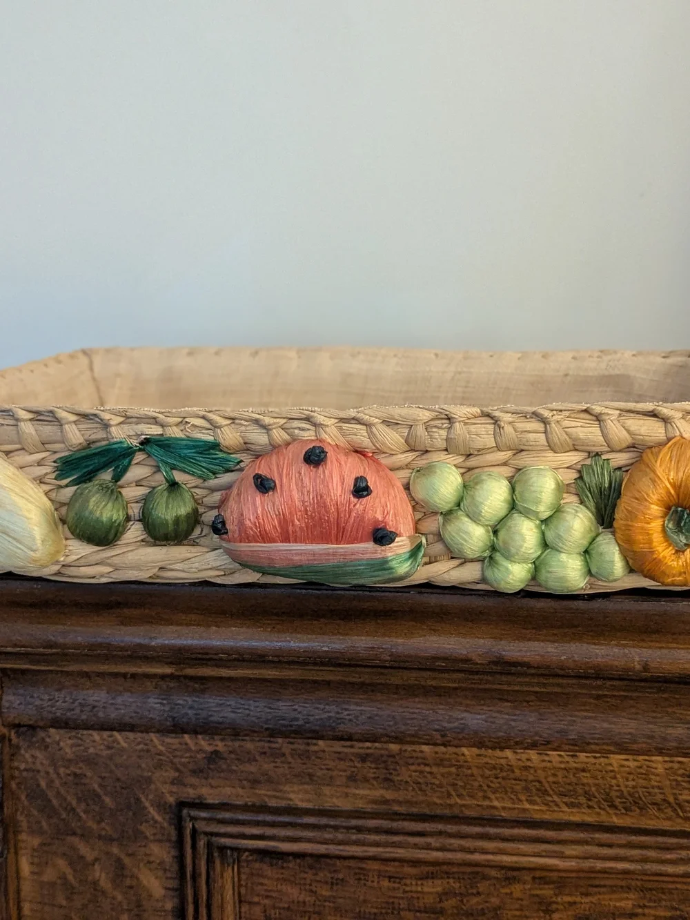 Raffia Fruit Tray Basket  Handmade in Philippines Vintage Set Of 2 Nesting